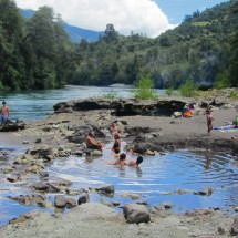 The hot springs Termas de Ralun